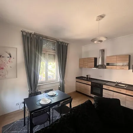App5 - Place2b - Direkt Am Rhein Apartment *