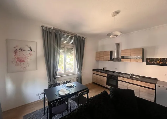 App5 - Place2b - Direkt Am Rhein Appartement *